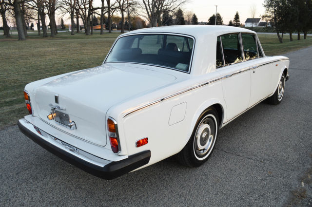 1975 Rolls-Royce Silver Shadow - 4 door saloon - photo 9