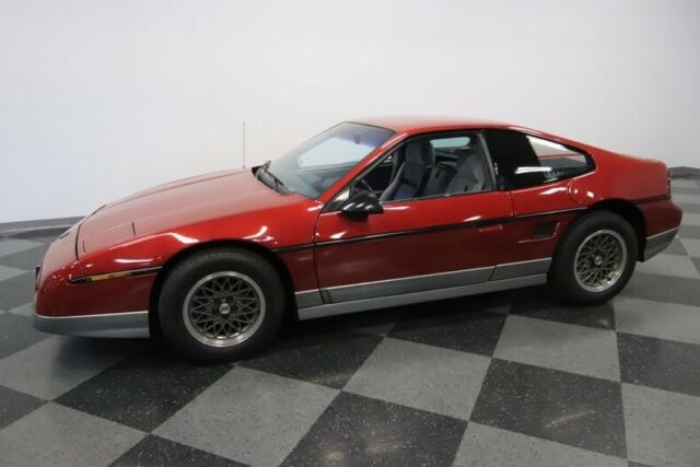 1987 Pontiac Fiero GT - photo 7