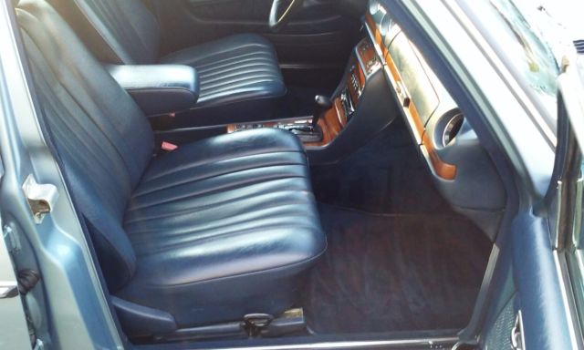 1985 Mercedes-Benz 300-Series W123 - photo 7