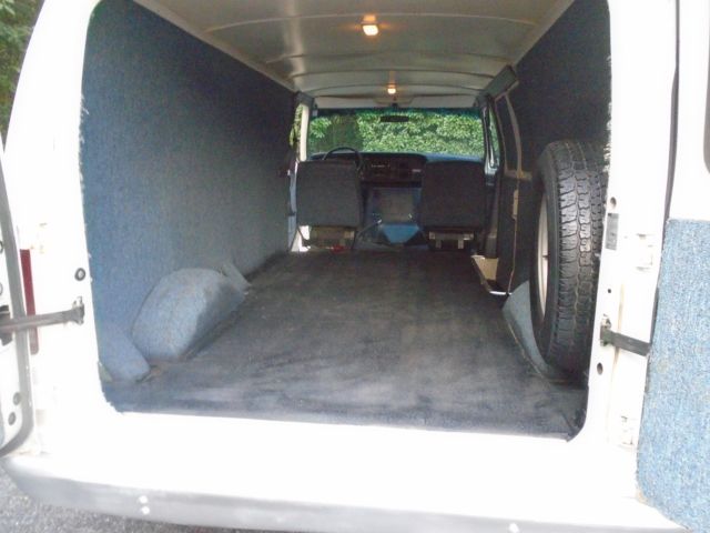 1990 Ford E-Series Van - photo 11