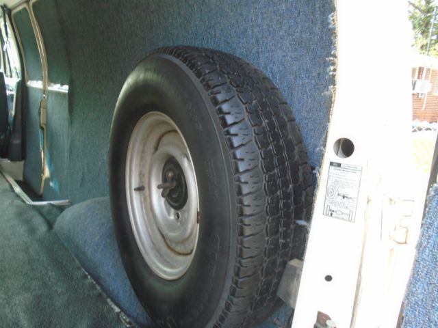 1990 Ford E-Series Van - photo 8