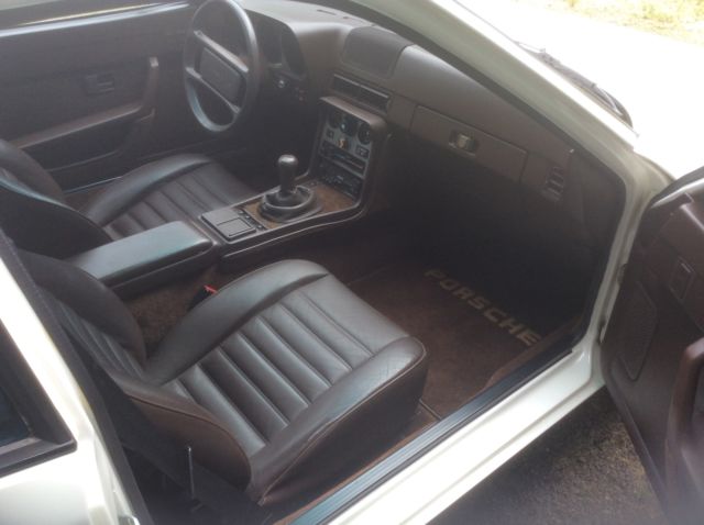 1983 Porsche 944 - photo 9