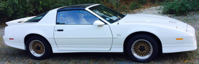 1987 Pontiac Trans Am GTA - photo 6