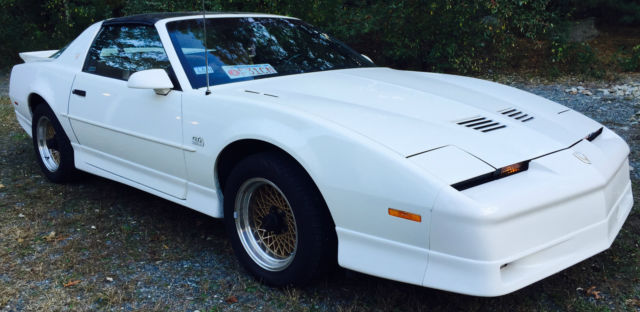 1987 Pontiac Trans Am GTA - photo 7