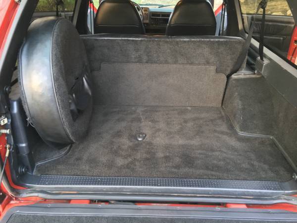 1993 GMC Typhoon - photo 8