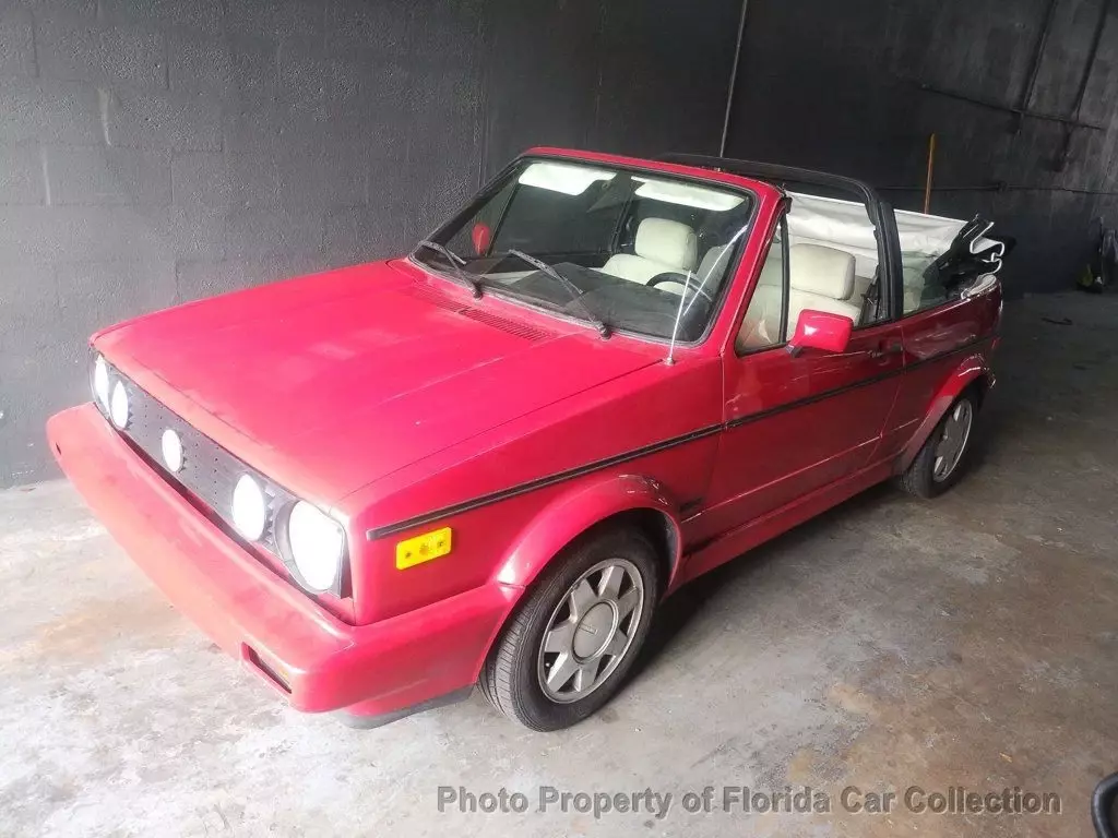 LOW MILE CLEAN TITLE FLORIDA BESTSELLER NATIONWIDE SHIPPING 1000 MILES FREE 1990 Volkswagen Cabrio 2dr Bestseller 5-Speed Florida Convertible