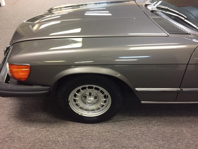 1983 Mercedes-Benz SL-Class Base Convertible 2-Door - photo 11