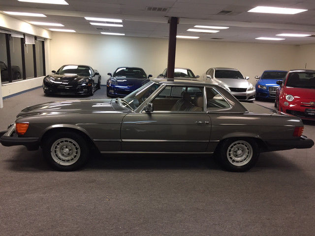 1983 Mercedes-Benz SL-Class Base Convertible 2-Door - photo 8