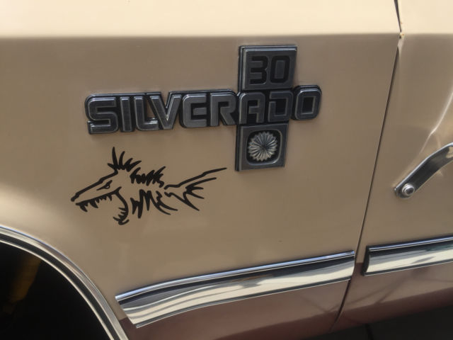 1986 Chevrolet Silverado 3500 Silverado - photo 11