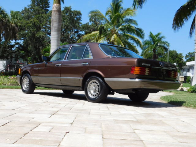 1982 Mercedes-Benz 300-Series 300SD Turbo Diesel - photo 11