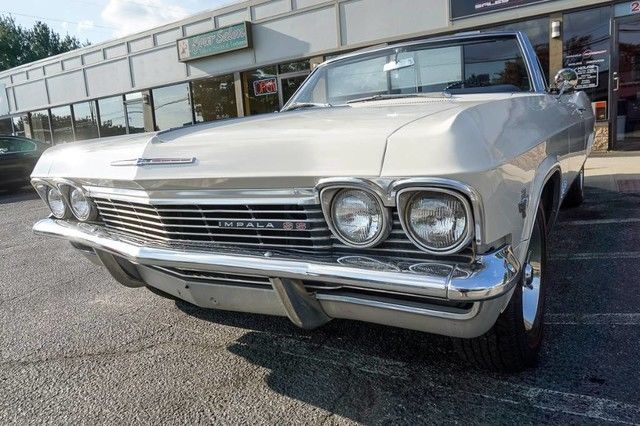 1965 Chevrolet Impala - photo 12