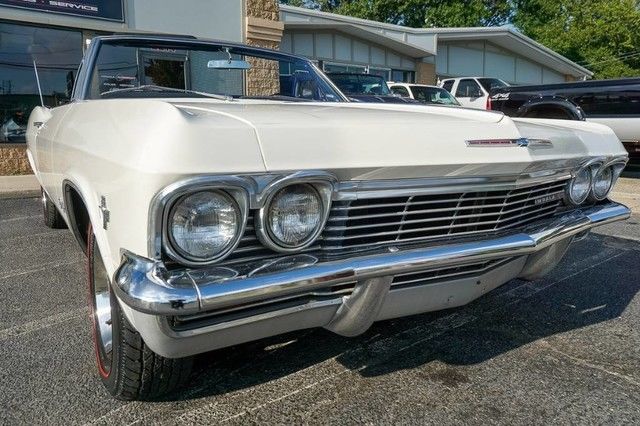 1965 Chevrolet Impala - photo 13