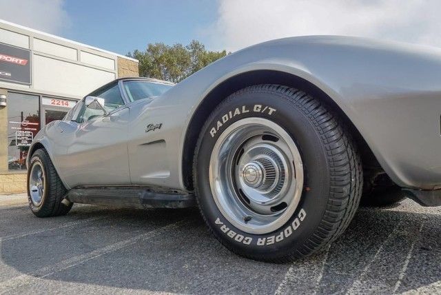 1975 Chevrolet Corvette - photo 13