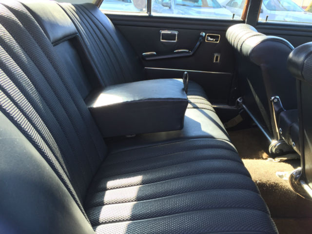1967 Mercedes-Benz 200-Series - photo 10
