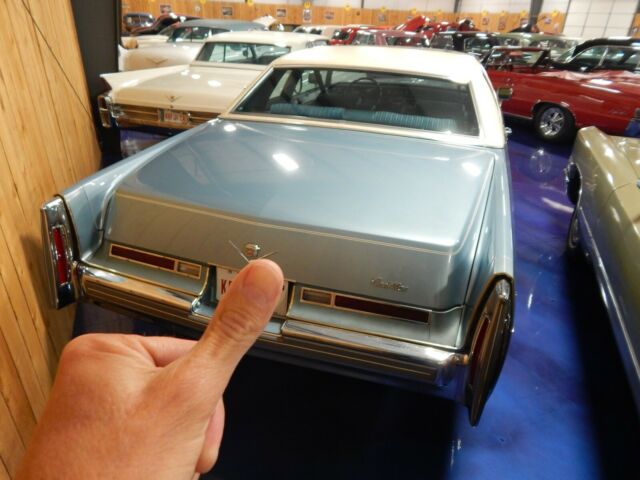 1976 Cadillac DeVille - photo 4