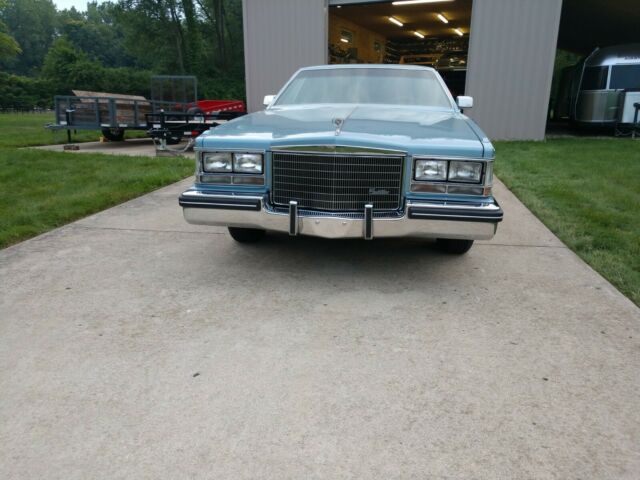 1985 Cadillac Seville Elegante - photo 3