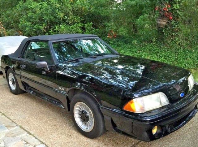 1990 Ford Mustang GT - photo 5