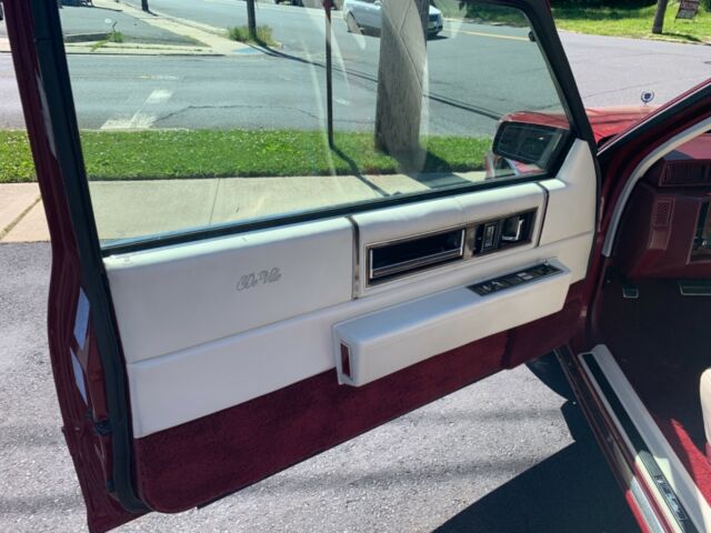 1992 Cadillac DeVille - photo 6