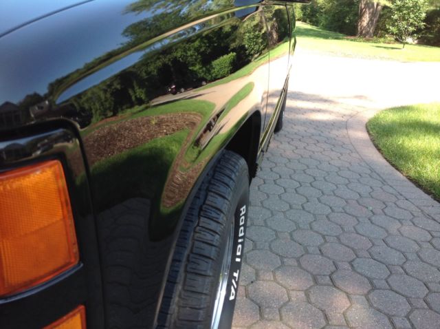 1990 Chevrolet C/K Pickup 1500 454 SS - photo 8