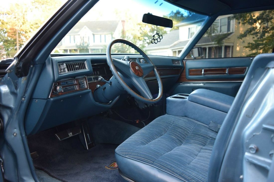 1976 Cadillac DeVille Luxury - photo 7
