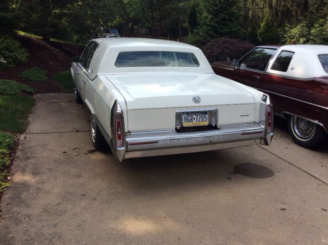 1991 Cadillac Brougham - photo 3