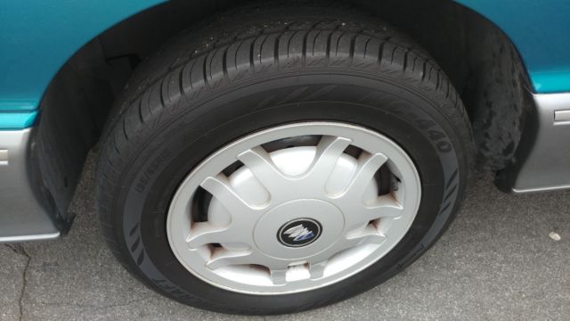 1994 Buick Skylark Custom - photo 8
