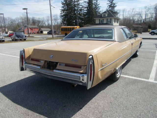 1974 Cadillac DeVille - photo 3