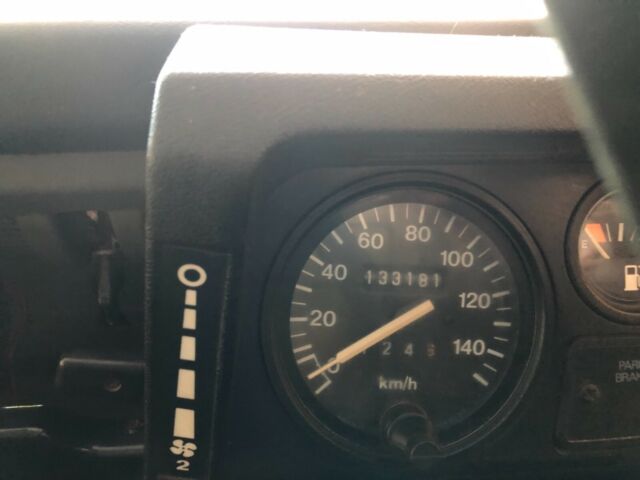 1988 Land Rover Defender - photo 8