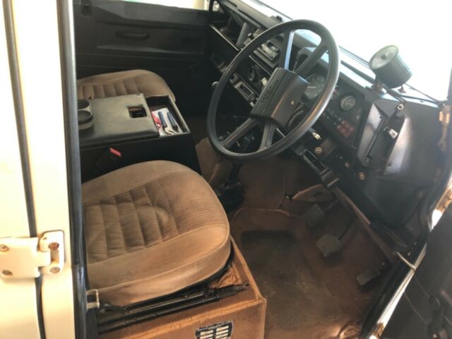 1988 Land Rover Defender - photo 9