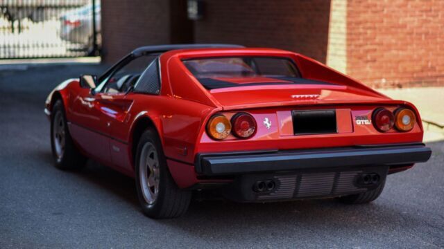 1981 Ferrari GTSi - photo 10
