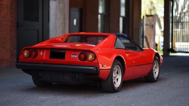 1981 Ferrari GTSi - photo 12