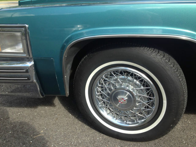 1979 Cadillac DeVille - photo 2