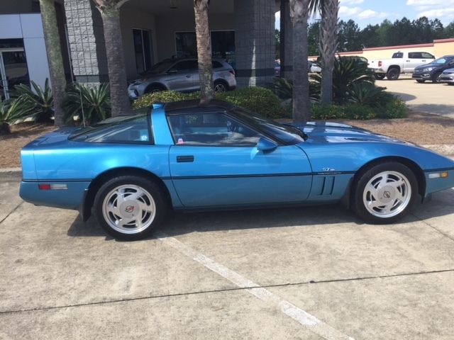 Low Mileage in fantastic condition for its age! Class Best of Show last month. 1989 Chevrolet Corvette Basic Coupe