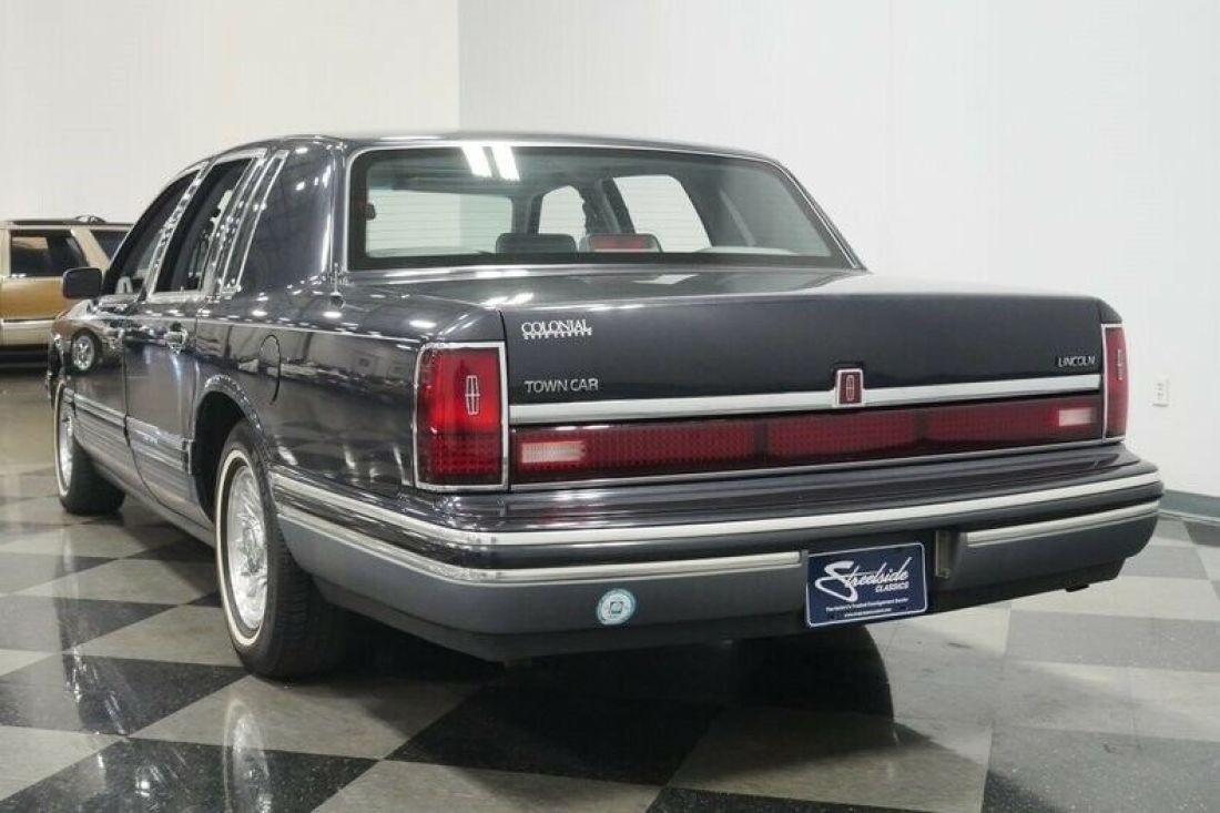 1993 Lincoln Town Car Cartier - photo 11