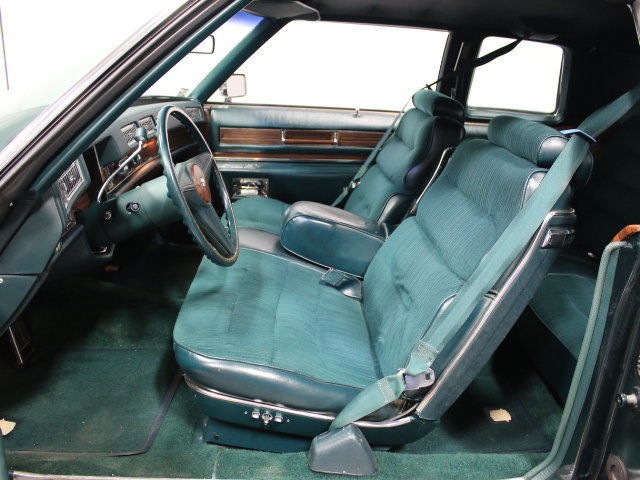 1976 Cadillac DeVille - photo 3