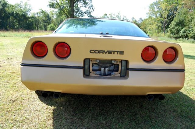 1985 Chevrolet Corvette - photo 9