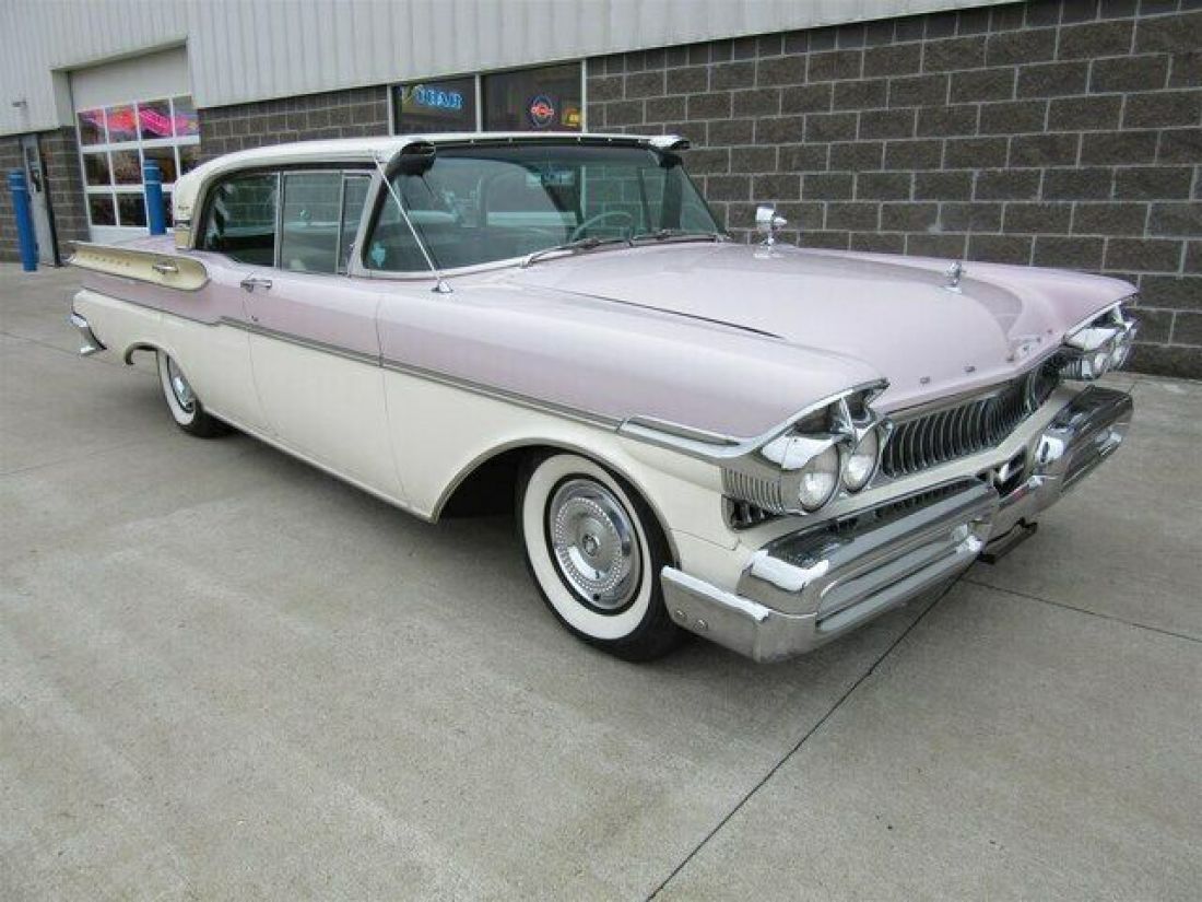 1957 Mercury Turnpike Cruiser 4 Door Sedan - photo 2