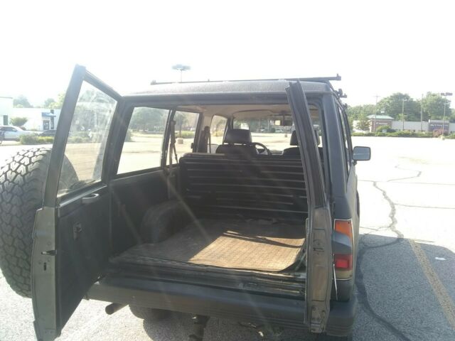 1987 Isuzu Trooper - photo 9