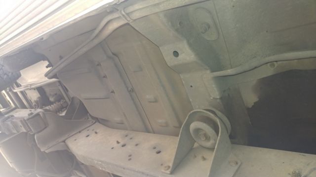 1989 Chevrolet Suburban V1500 4x4 - photo 13