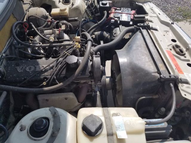 1988 Volvo 240 DL - photo 2