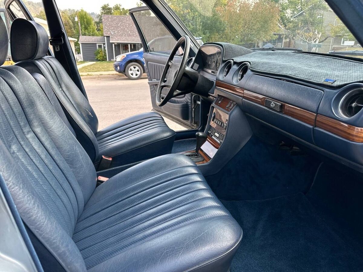 1985 Mercedes-Benz 300-Series - photo 5
