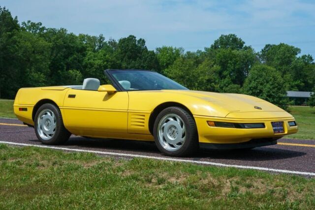 1992 Chevrolet Corvette Convertible - photo 3