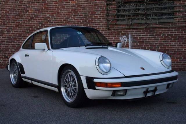 LOW MILES! 3.5l stroker, outlaw, rebuilt engine 2k miles ago, rebuilt G50 300 mi 1988 Porsche 911 Carrera 2dr Coupe Coupe 2-Door Manual 5-Speed