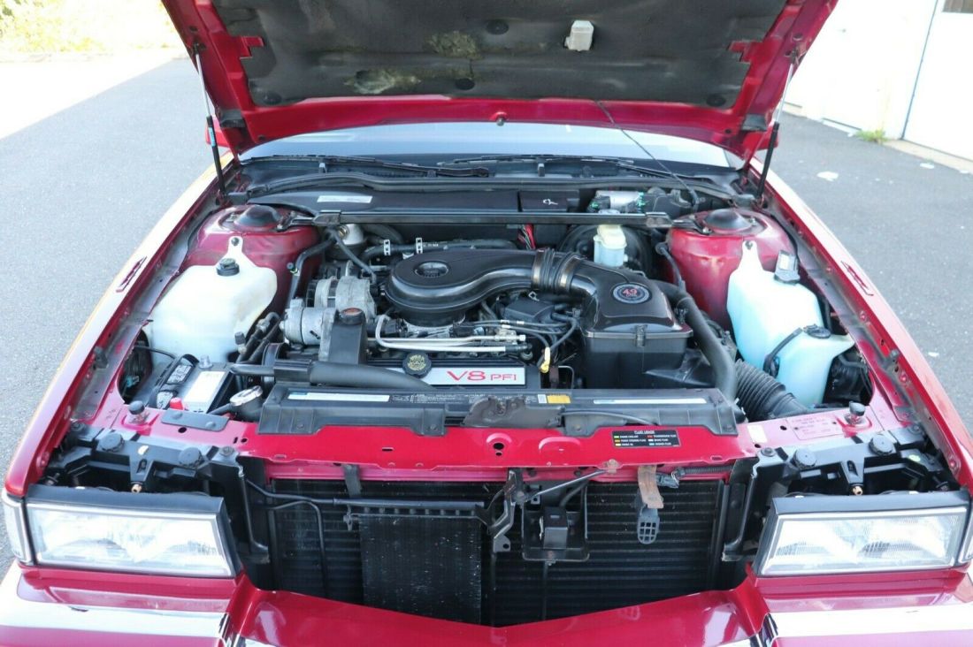 1992 Cadillac DeVille - photo 12