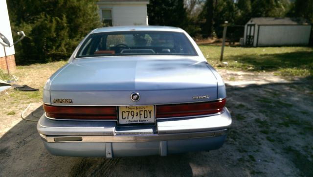 1992 Buick Roadmaster - photo 8