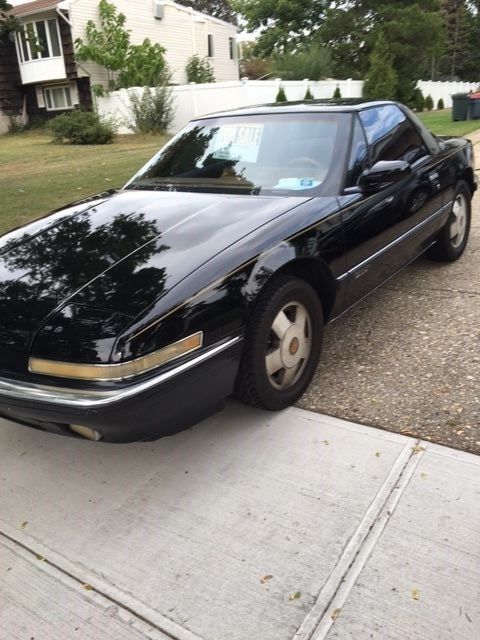 1988 Buick Reatta - photo 2