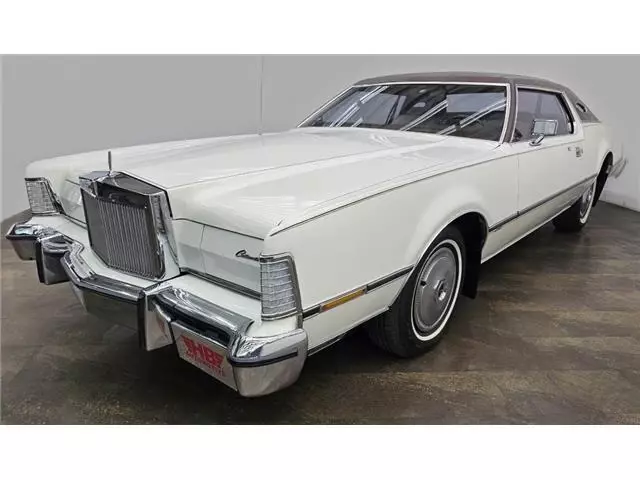 Low Miles! All original. 1974 Lincoln Mark Series