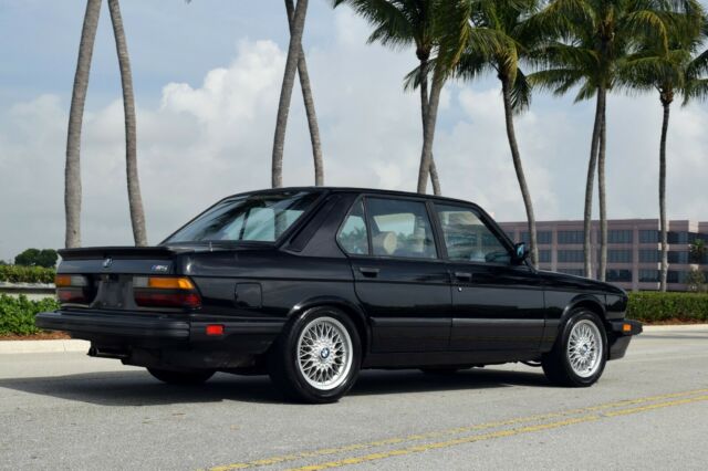 1988 BMW M5 E28 M5 - photo 2