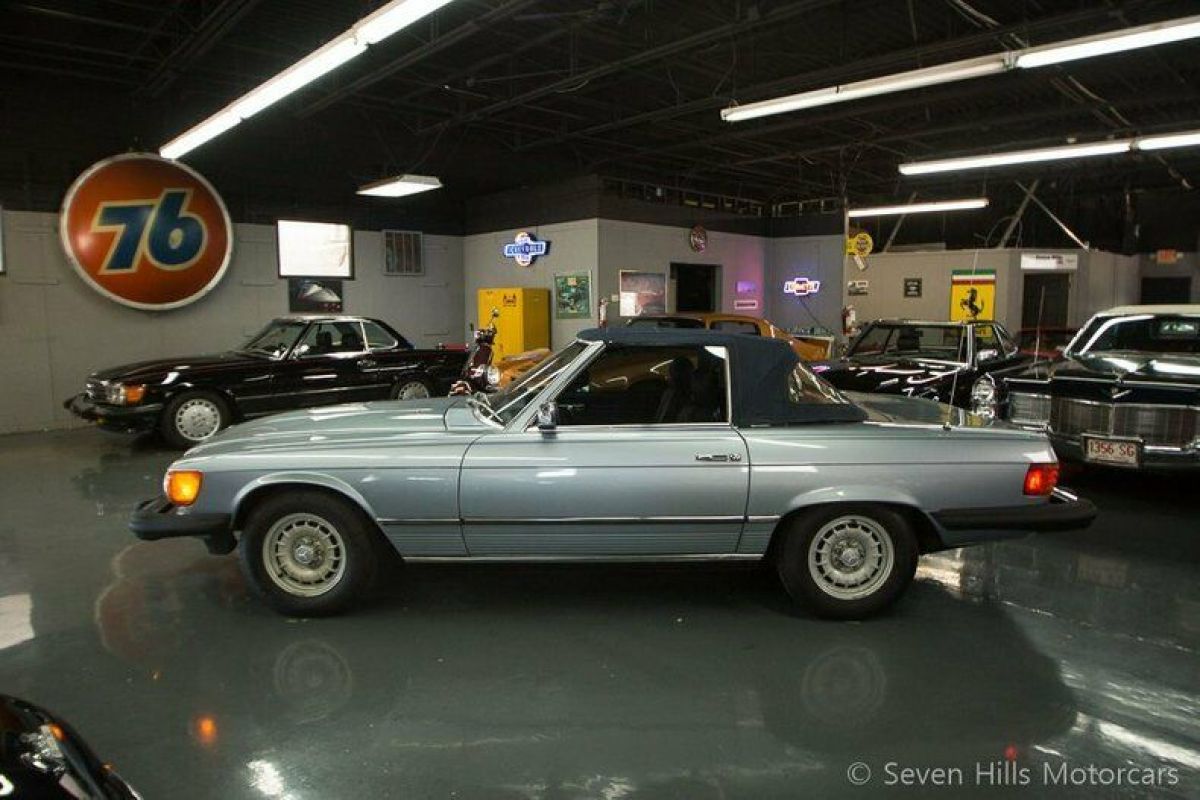 1983 Mercedes-Benz SL-Class 380SL, Both Tops - photo 11