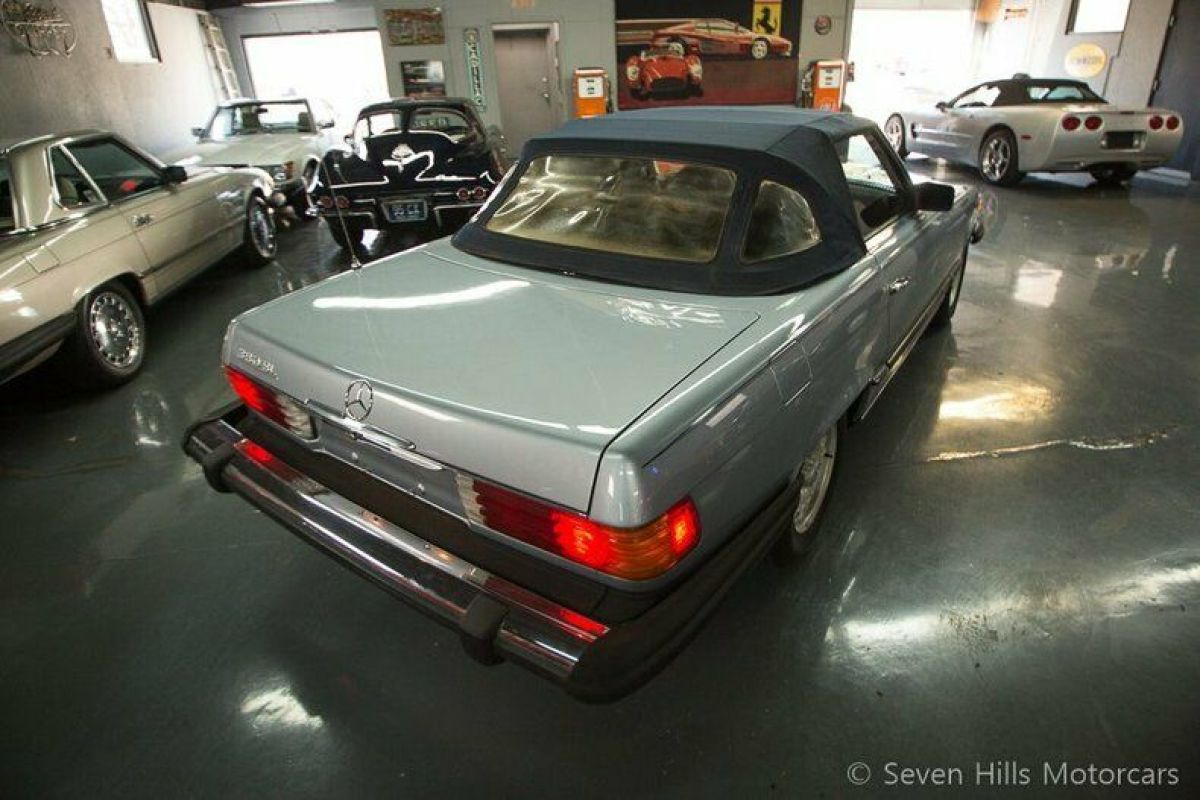 1983 Mercedes-Benz SL-Class 380SL, Both Tops - photo 7